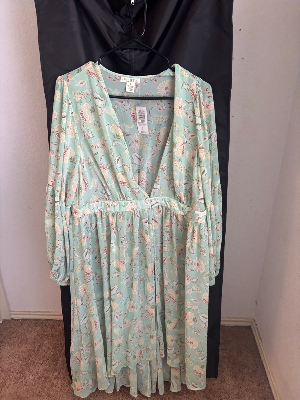 torrid Mint Green Floral V-Neck Gathered Waist Tunic